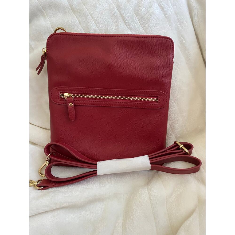 PurseN Litt with built-in LED light | Red crossbody bag